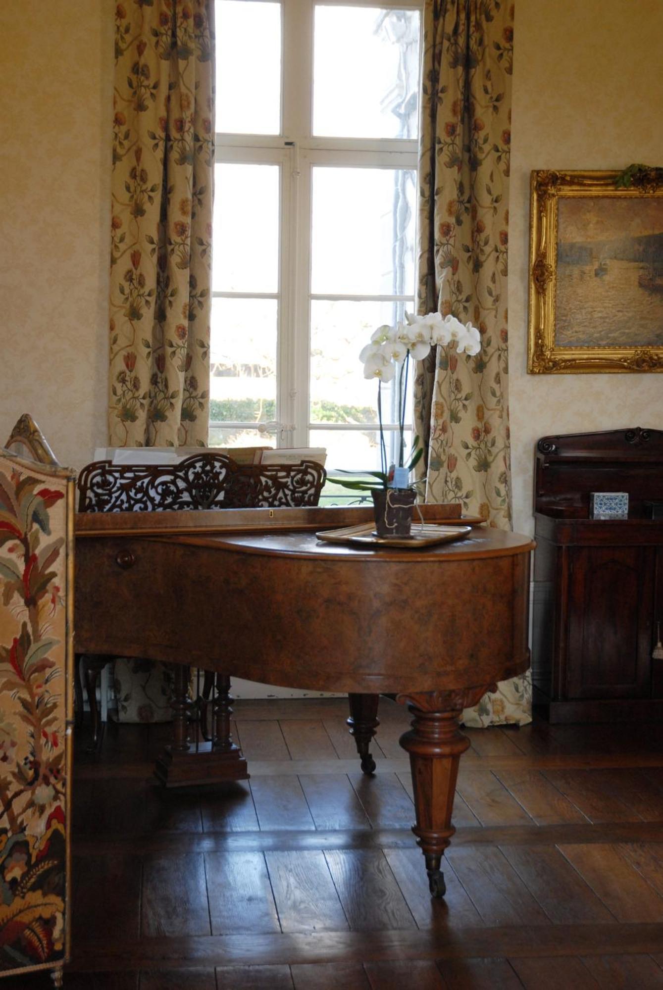 Chambres D'Hotes Chateau De La Puisaye Βερνέιγ-συρ-Αβρ Εξωτερικό φωτογραφία