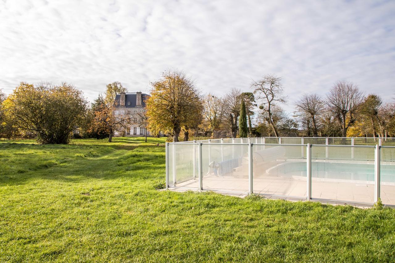 Chambres D'Hotes Chateau De La Puisaye Βερνέιγ-συρ-Αβρ Εξωτερικό φωτογραφία