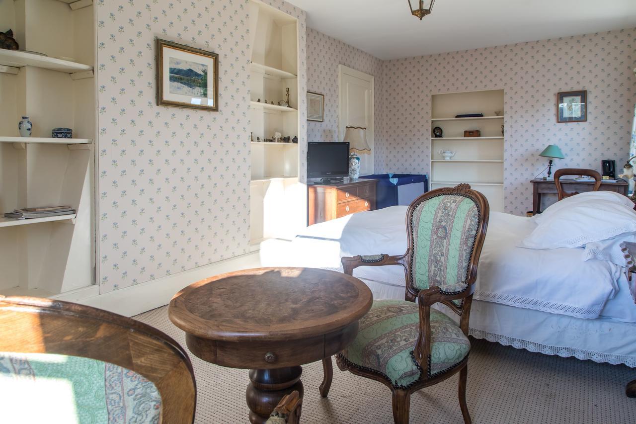 Chambres D'Hotes Chateau De La Puisaye Βερνέιγ-συρ-Αβρ Εξωτερικό φωτογραφία