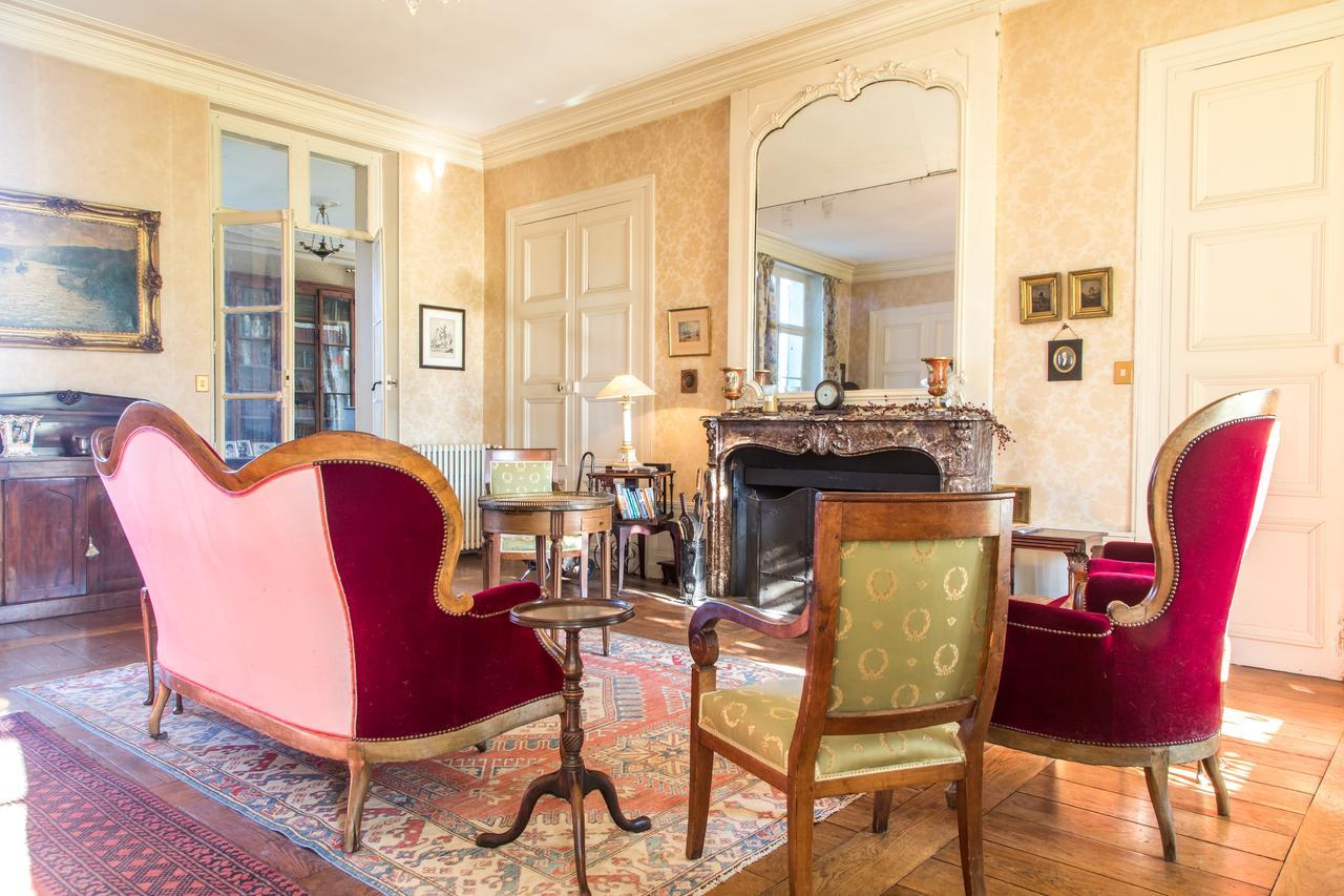 Chambres D'Hotes Chateau De La Puisaye Βερνέιγ-συρ-Αβρ Εξωτερικό φωτογραφία